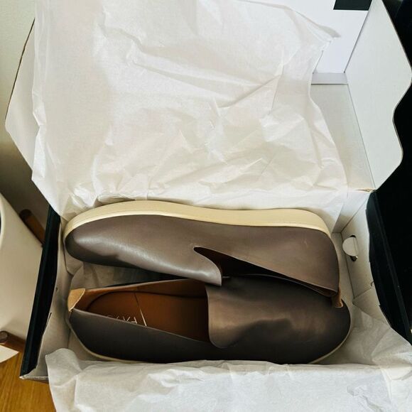 SAVA Nell Flat Italian Leather Slip on Shoe, Size 11.5/12, Euro 42, Gray, NWT - Picture 8 of 16